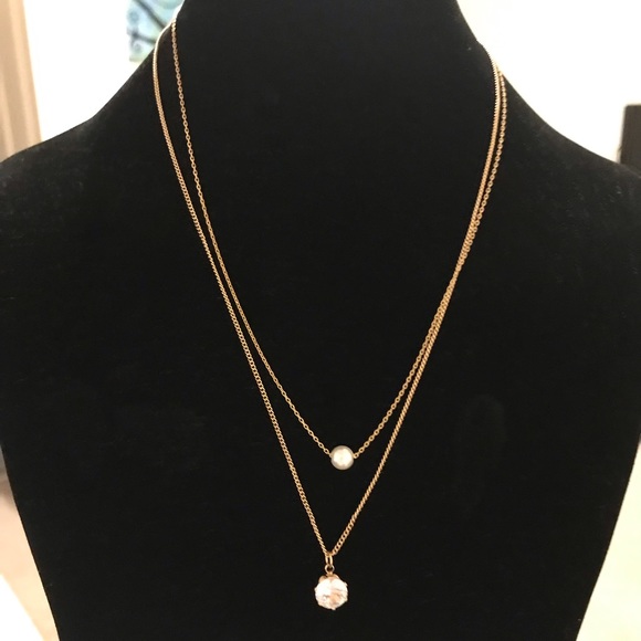 Jewelry - Gold necklace